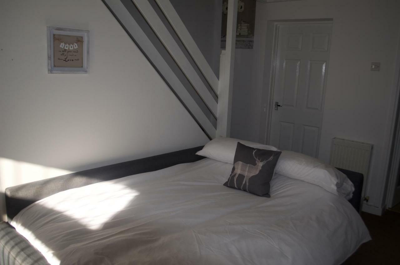 Vila The Cwtch, Log Fire, Sleeps 6, Nr Zip World, Brecon And Bike Park Wales Aberdare Exteriér fotografie